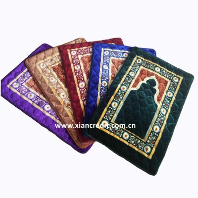 2018 New Design Printed quilted Muslim prayer mat